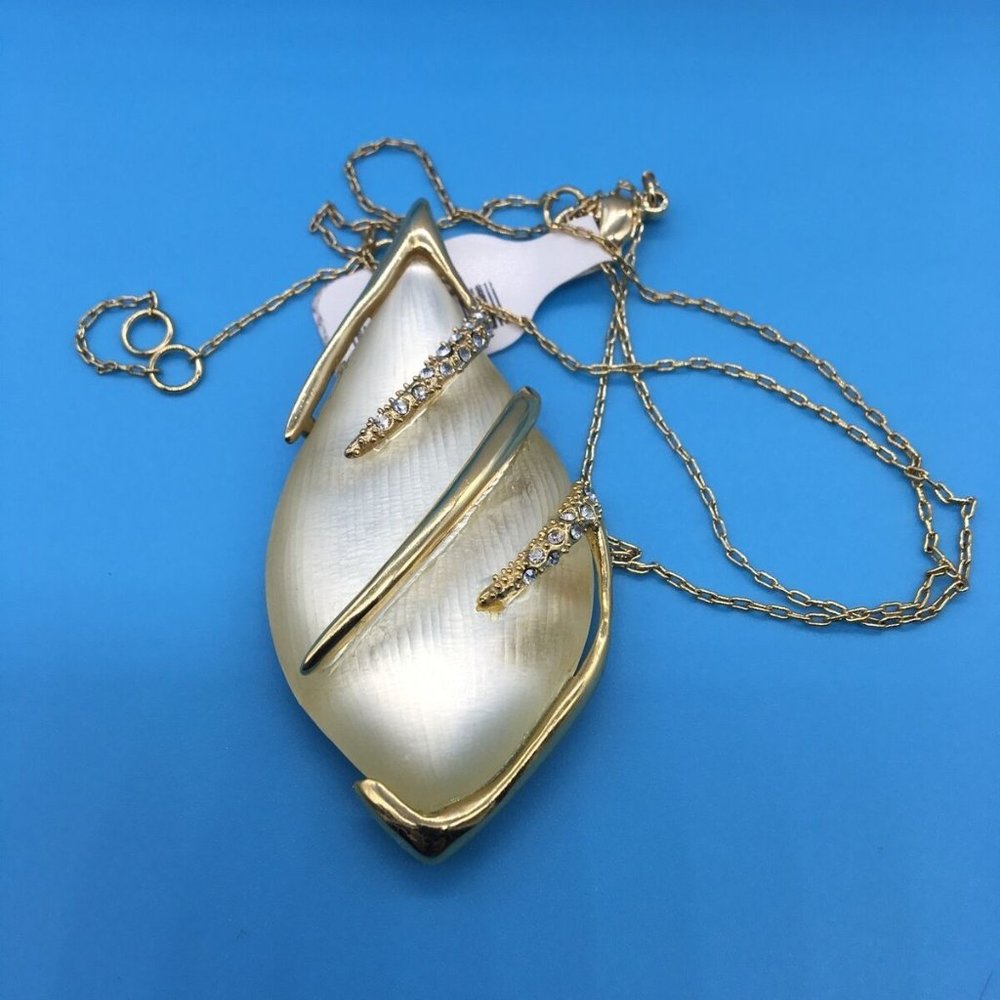 Ivory Crystal Embellished Sabre Necklace